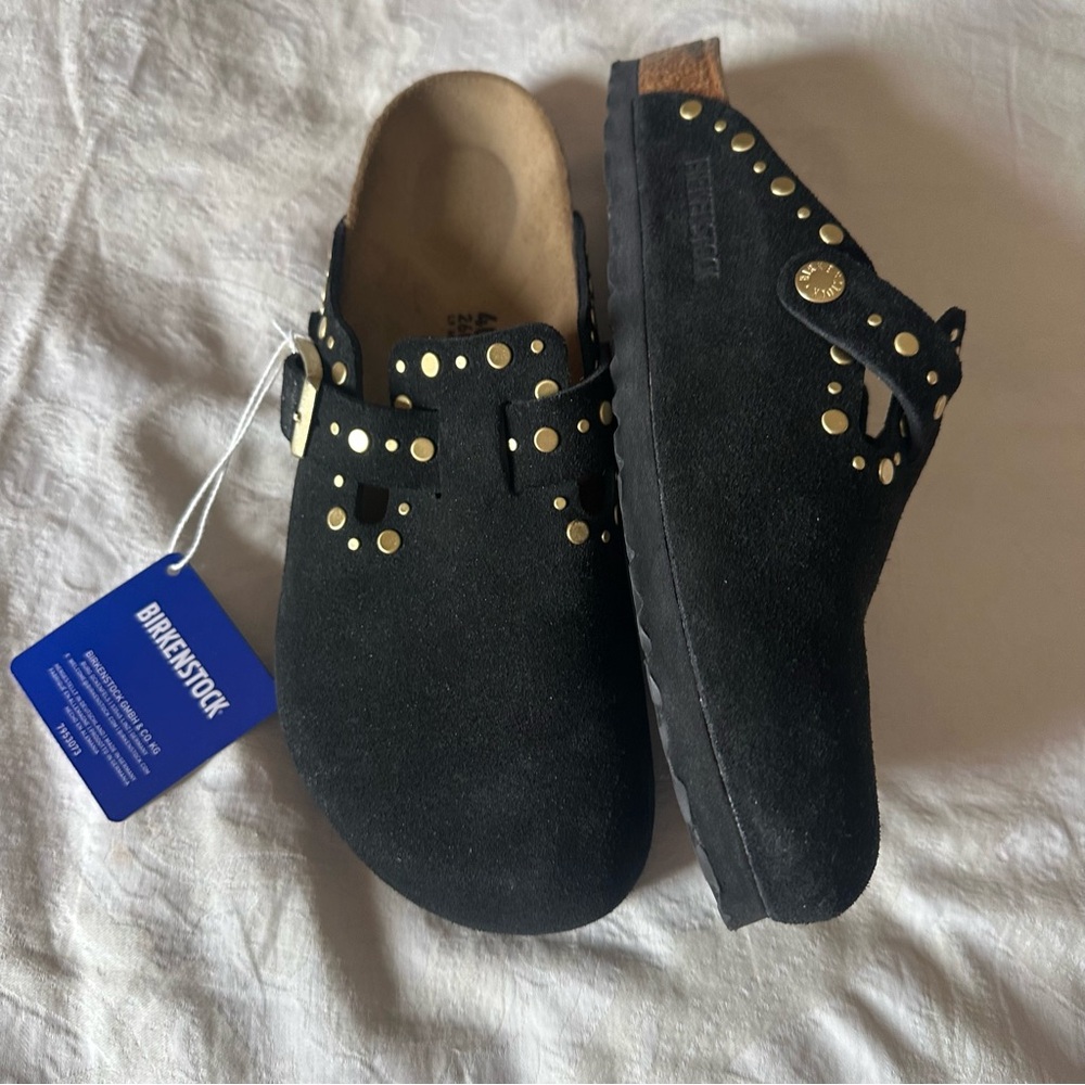 New never worn Birkenstock Black Mules with Gold Rivets - Picture 7 of 7